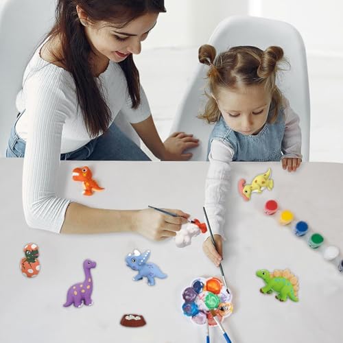 Storio Toys DIY Mould and Paint Craft kit - Dinosaurs | Kids DIY Craft For 5 Years | Plaster Figurine Set with Pigments, Palette & Mold, Painting Art & Craft Set -Gift Toys for 3 4 5 6 7 8 Year Old Boys & Girls